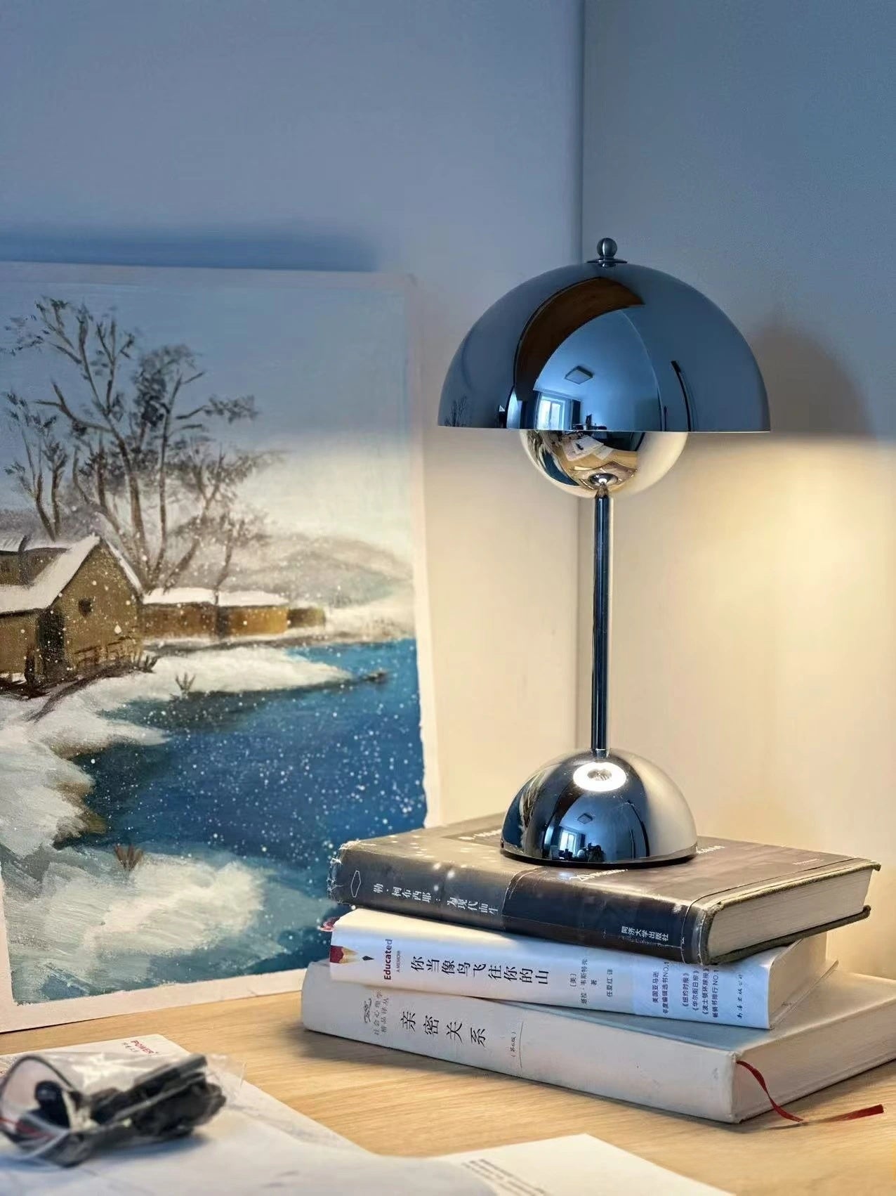 Elegant Danish Bud-Inspired Table Lamp